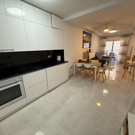 Residenz Ramon Gallud Торевиеха Екстериор снимка