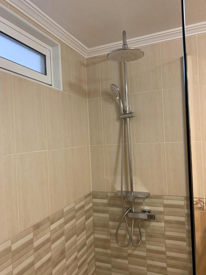 Residenz Ramon Gallud Торевиеха Екстериор снимка