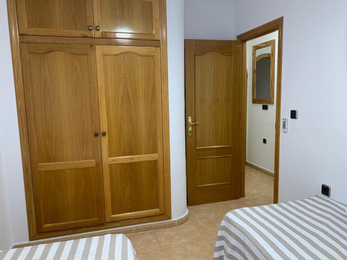 Residenz Ramon Gallud Торевиеха Екстериор снимка