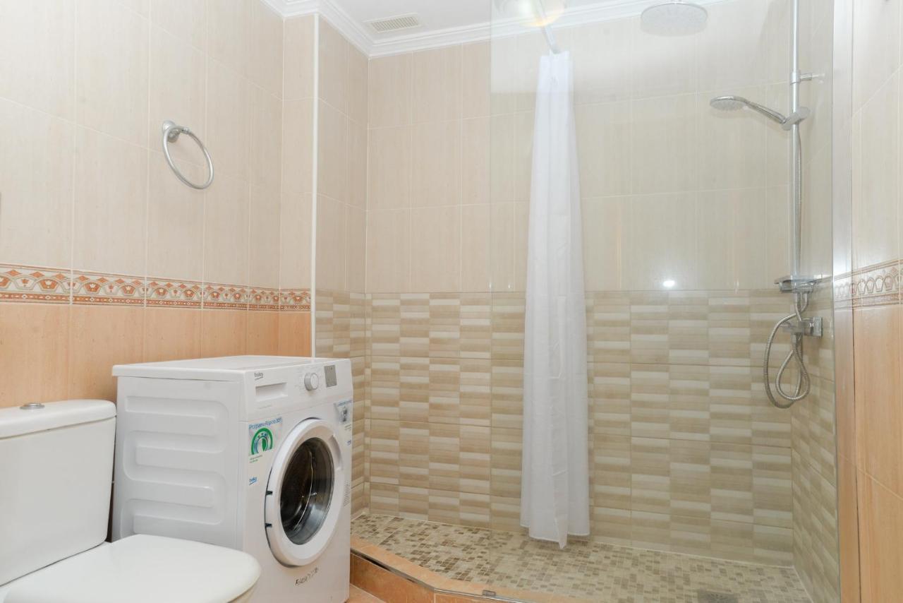 Residenz Ramon Gallud Торевиеха Екстериор снимка