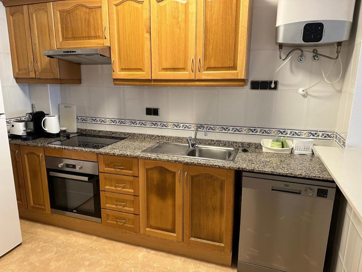 Residenz Ramon Gallud Торевиеха Екстериор снимка