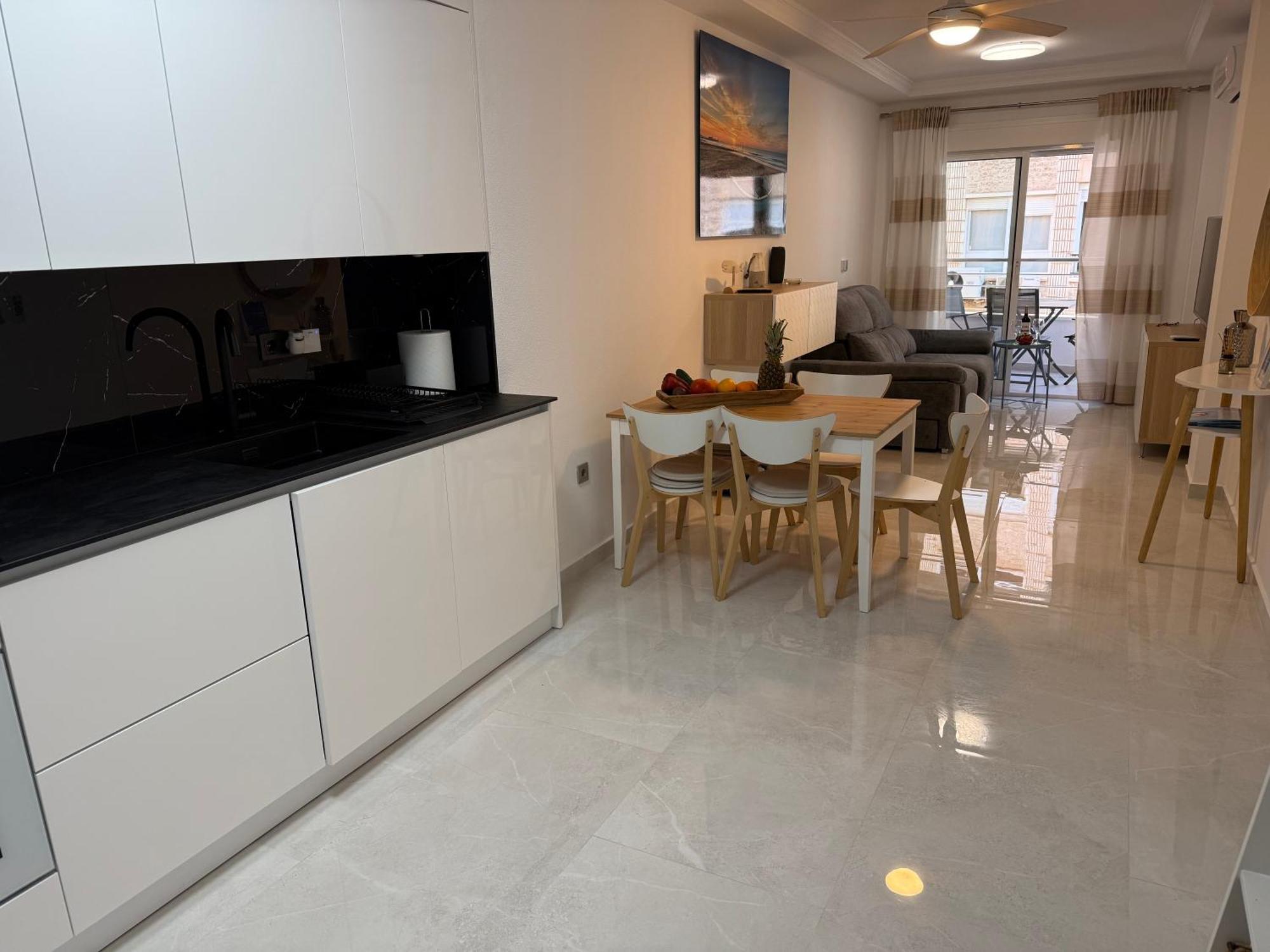 Residenz Ramon Gallud Торевиеха Екстериор снимка
